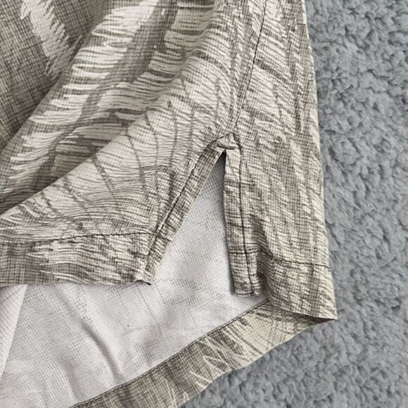 Tommy Bahama Mens XL Shirt Silk Green Ivory Print Button Down Short Sleeve - Picture 13 of 16